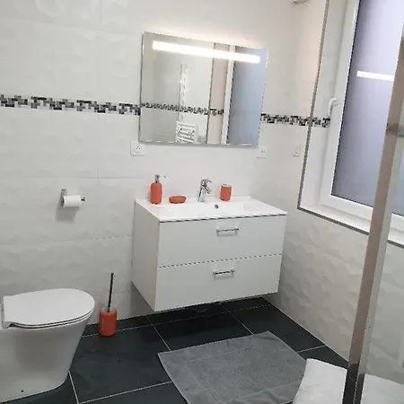Bed & Breakfast La Clef Des Champs 3*