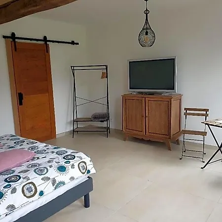 La Clef Des Champs Bed & Breakfast Potelle